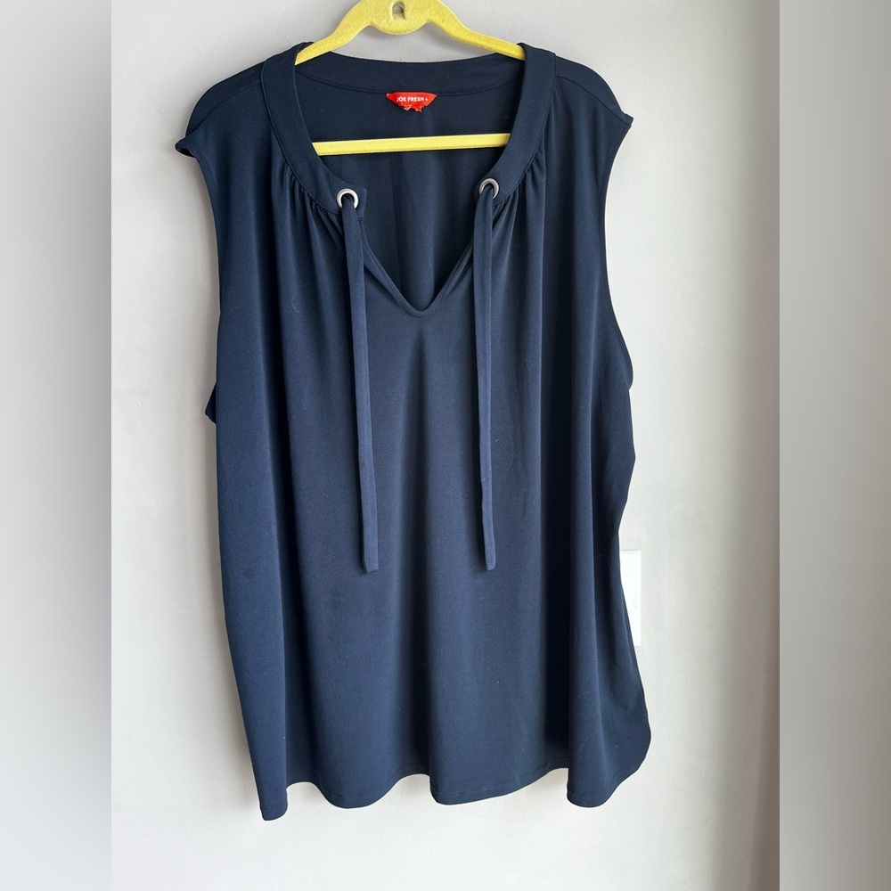 Joe Fresh Flowy Navy Blue Sleeveless Top Front Tie Detail Boho Business Casual
